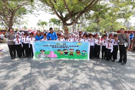 Bupati Alfedri Terpukau dengan Penampilan Polisi Cilik